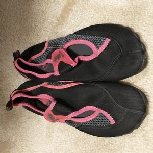 Brand New Body glove water shoes